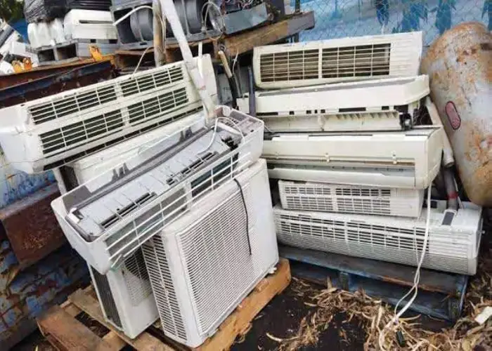 Split AC Scrap
